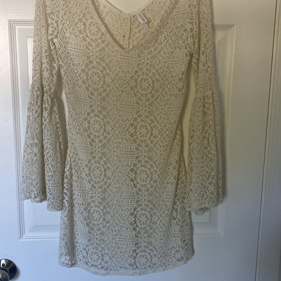 Swim coverup - Picture 6 of 6